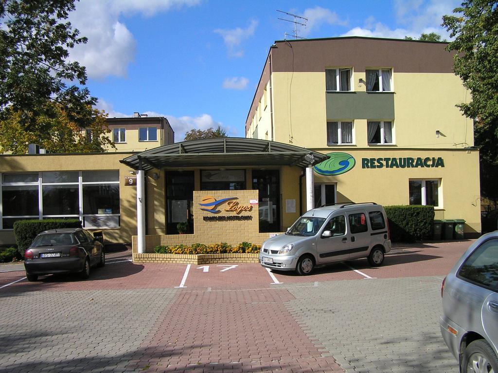 Kompleks Hotelowy Logos Августув Экстерьер фото