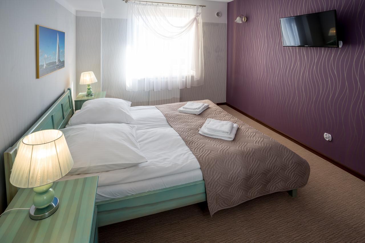 Kompleks Hotelowy Logos Августув Экстерьер фото